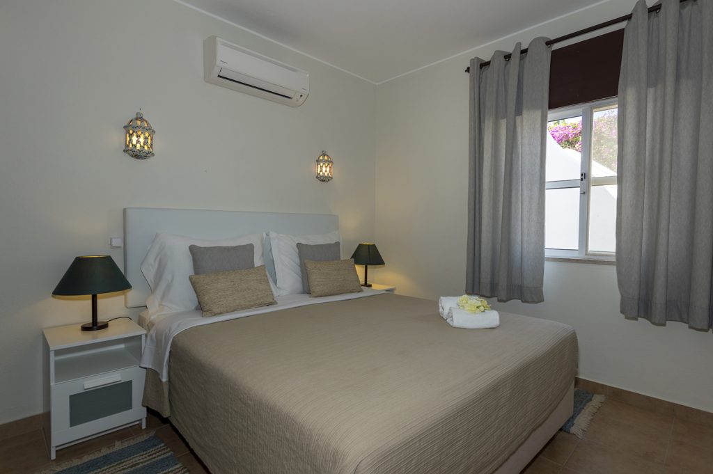 Apartamento T2 - Quarto