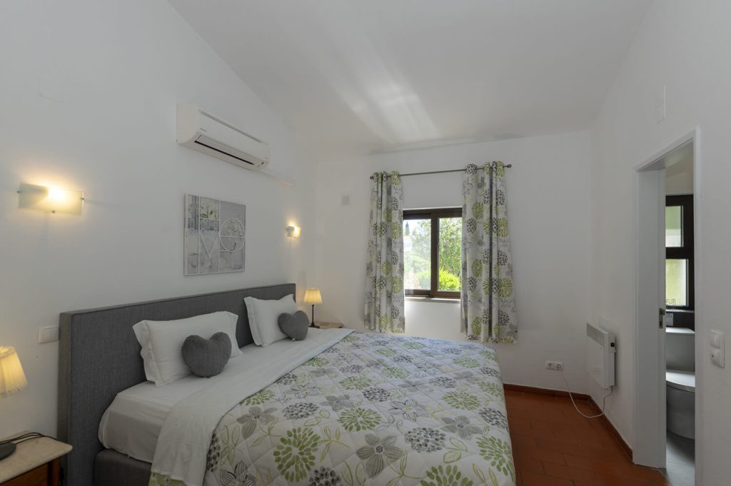 Vivenda geminada V3 - Quarto 2