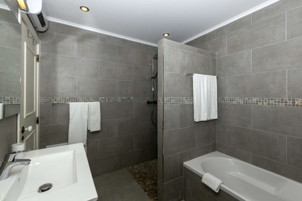 Vivenda geminada V3 vista mar - WC