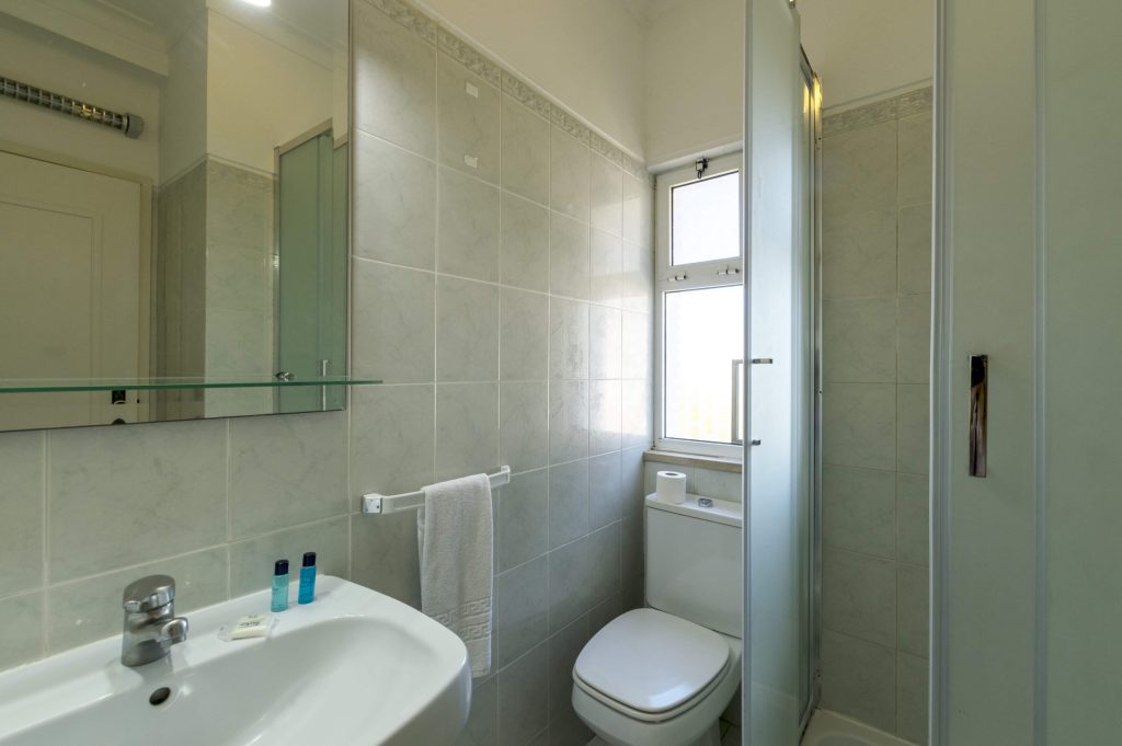 Vivenda geminada V2 vista mar - WC