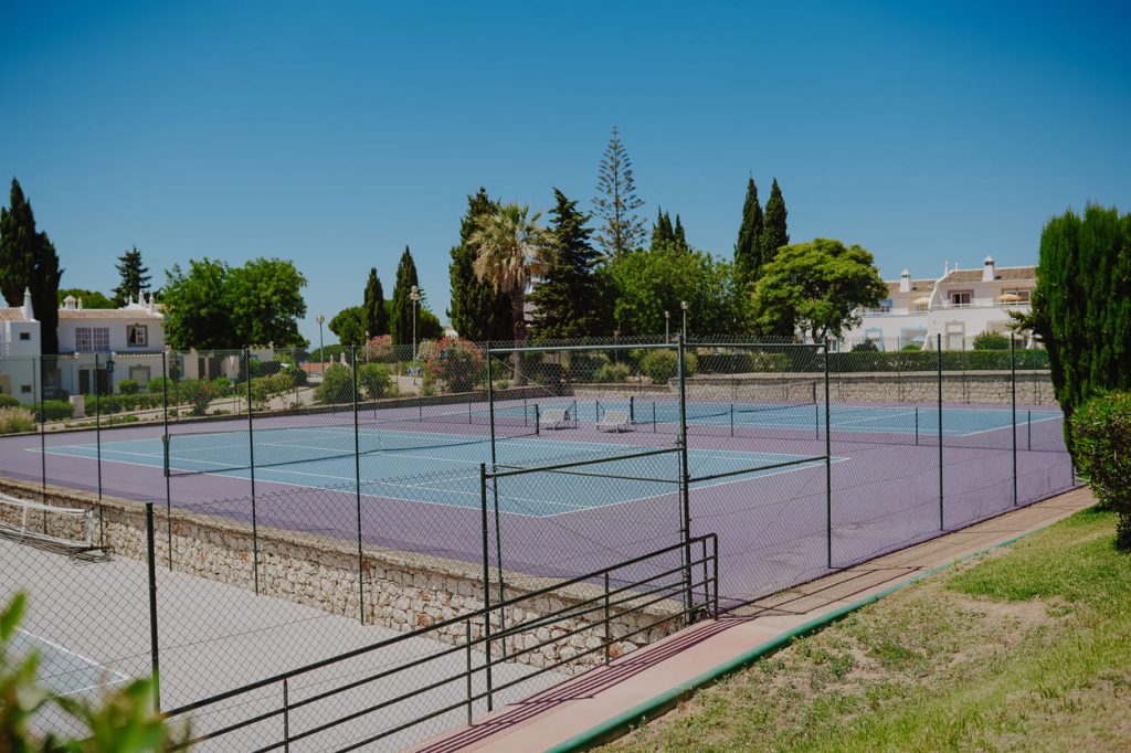 Rocha Brava Resort - Campos de ténis e padel